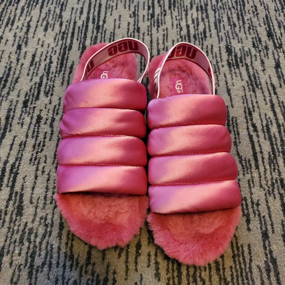 Ugg Fuzzy slides